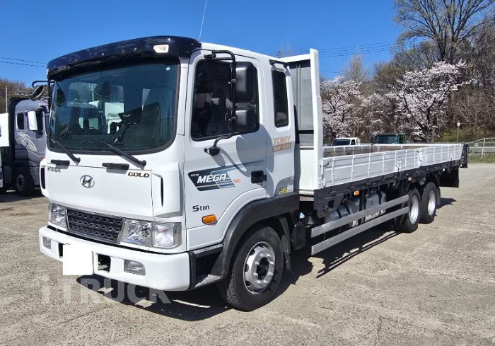 현대 메가트럭 280 앞축 카고 7.5톤 수동 - 중고 트럭 매물 이미지