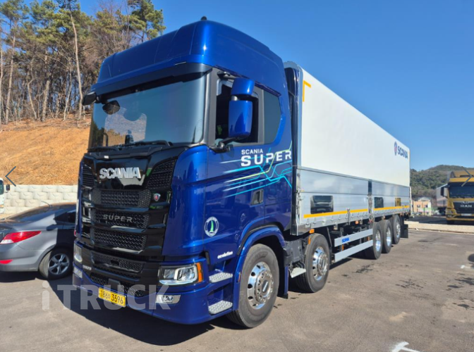 스카니아 S 560 후축 윙바디 25톤 오토 - 중고 트럭 매물 이미지