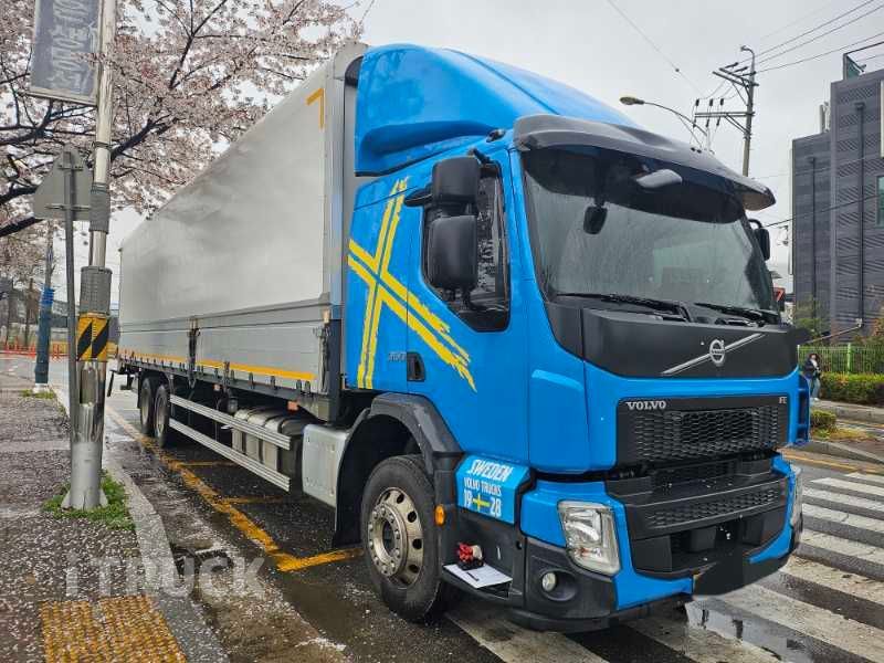 볼보 FE 350 후축 윙바디 10.1톤 오토 - 중고 트럭 매물 이미지