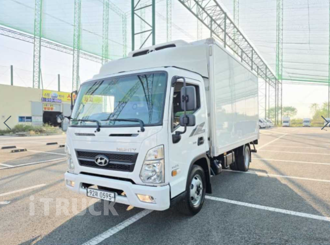 현대 올뉴마이티 2.5톤 냉동탑 - 중고 트럭 매물 이미지