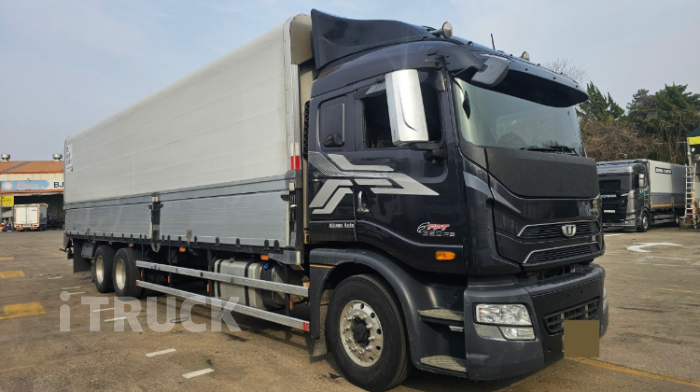 타타대우 프리마 320 후축 윙바디 8.5톤 오토 - 중고 트럭 매물 이미지