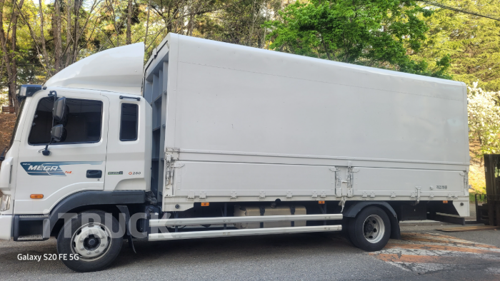 현대 메가트럭 280 단바리 윙바디 5톤 수동 - 중고 트럭 매물 이미지