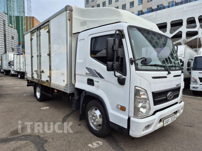 현대 올뉴마이티 2.5톤 냉동탑 - 중고 트럭 매물 이미지