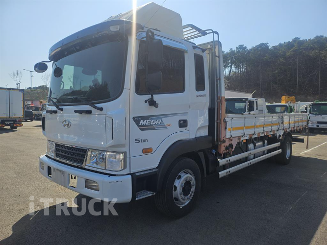 현대 메가트럭 280 단바리 카고 4.5톤 오토 - 중고 트럭 매물 이미지