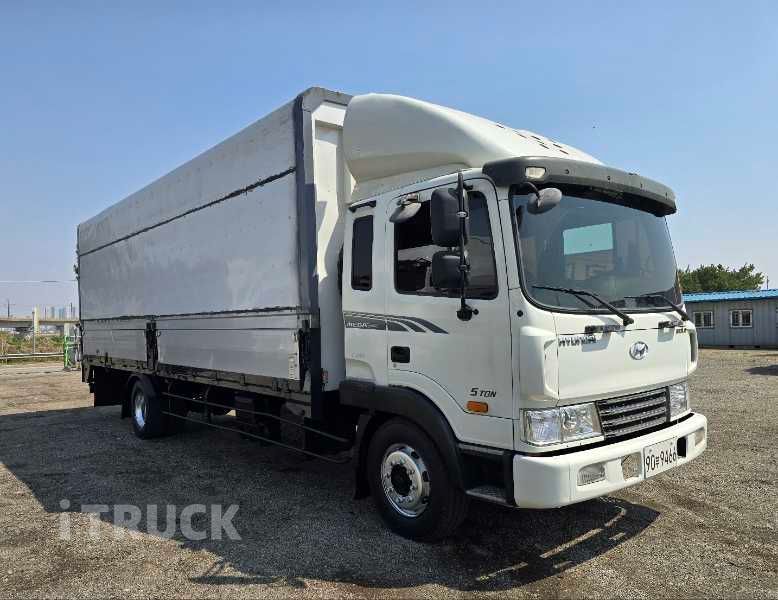 현대 메가트럭 250 단바리 윙바디 5톤 수동 - 중고 트럭 매물 이미지