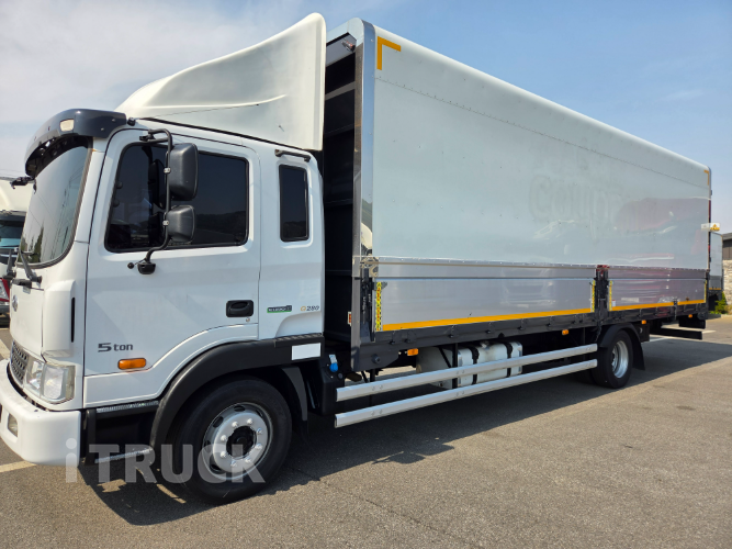 현대 메가트럭 280 단바리 윙바디 5톤 수동 - 중고 트럭 매물 이미지