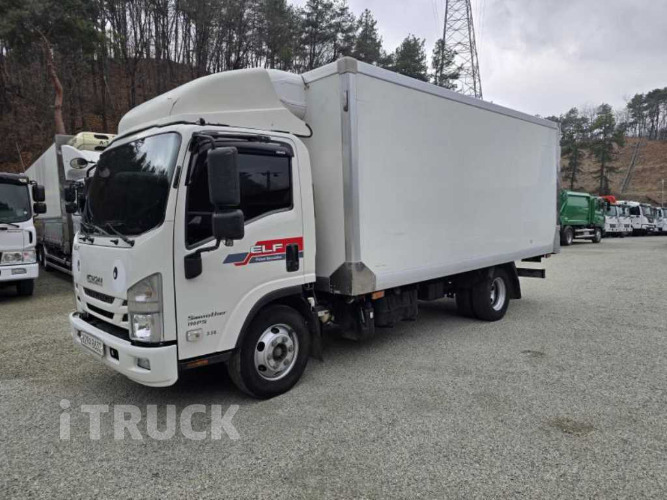 이스즈 엘프 3.5톤 광폭 냉동탑 - 중고 트럭 매물 이미지