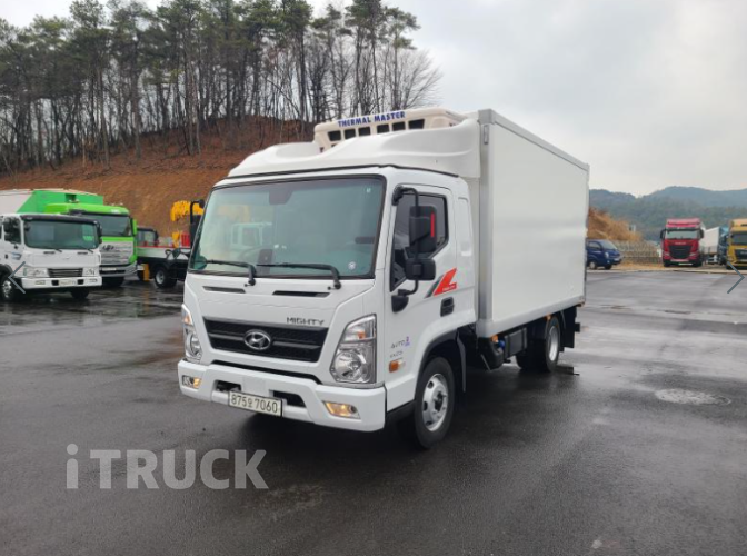 현대 올뉴마이티 2.5톤 냉동탑 - 중고 트럭 매물 이미지