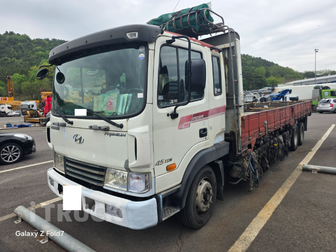 현대 메가트럭 250 후축 카고 4.5톤 수동 - 중고 트럭 매물 이미지