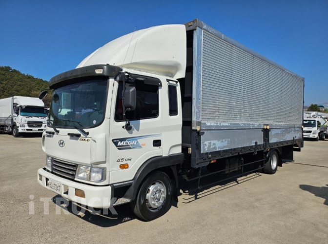 현대 메가트럭 250 단바리 윙바디 5톤 오토 - 중고 트럭 매물 이미지
