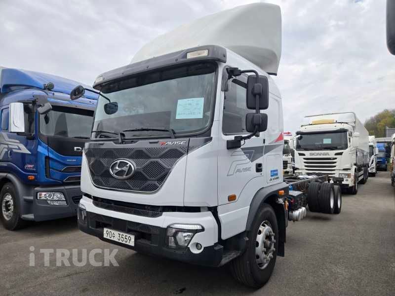 현대 파비스 325 앞축 카고 9.5톤 수동 - 중고 트럭 매물 이미지