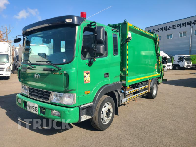 현대 압축진개 메가트럭 5.5톤 - 중고 트럭 매물 이미지
