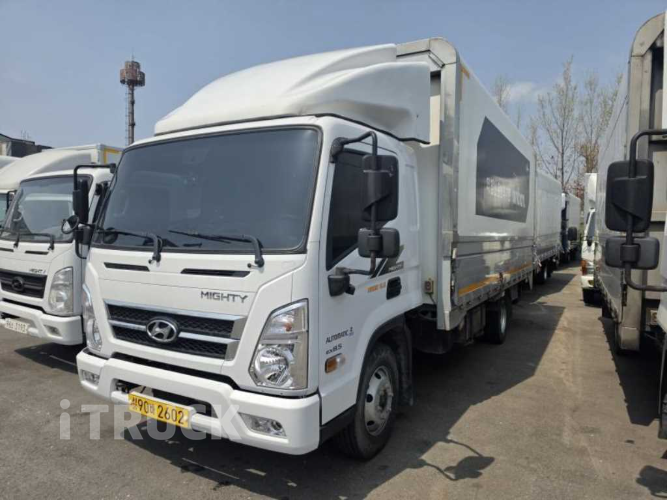 현대 올뉴마이티 3.5톤 광폭 윙바디 슈퍼캡 - 중고 트럭 매물 이미지