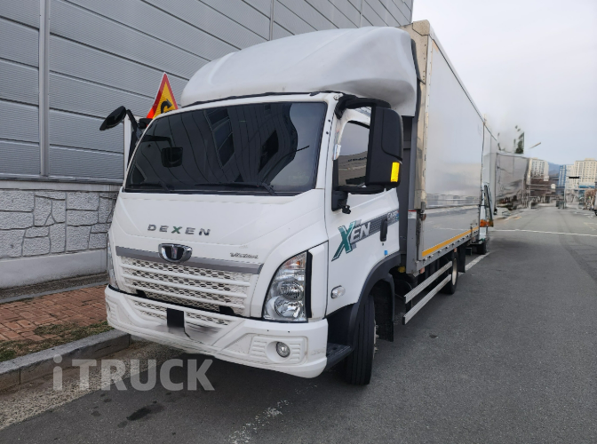 타타대우 더쎈 4.4톤 광폭 윙바디 데이캡(슈퍼캡, 킹캡) - 중고 트럭 매물 이미지