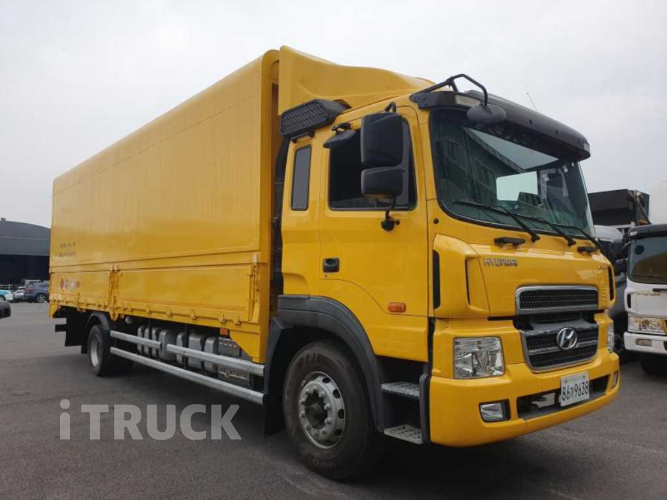 현대 메가트럭 와이드캡 300 단바리 윙바디 5톤 수동 - 중고 트럭 매물 이미지