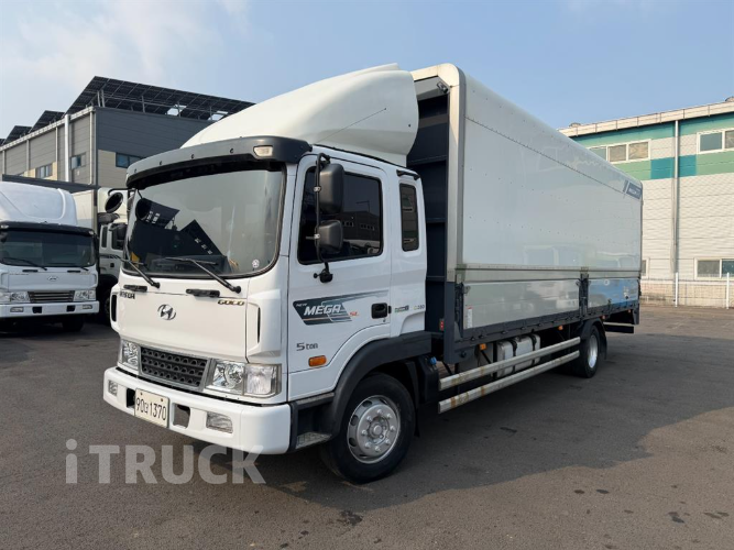 현대 메가트럭 280 단바리 윙바디 5톤 수동 - 중고 트럭 매물 이미지
