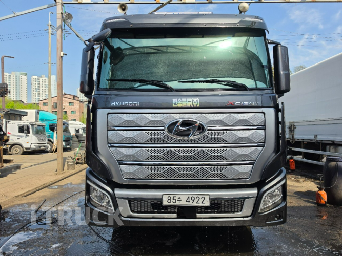 현대 엑시언트 540 후축 카고 25톤 오토 - 중고 트럭 매물 이미지