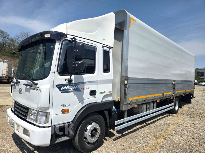 현대 메가트럭 280 단바리 윙바디 5톤 수동 - 중고 트럭 매물 이미지