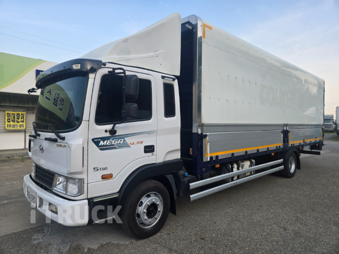 현대 메가트럭 280 단바리 윙바디 4.5톤 수동 - 중고 트럭 매물 이미지