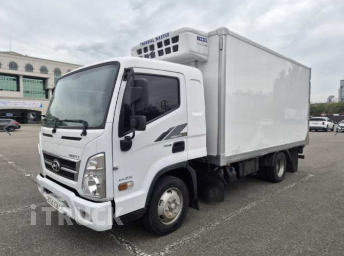 현대 올뉴마이티 2.5톤 냉동탑 - 중고 트럭 매물 이미지