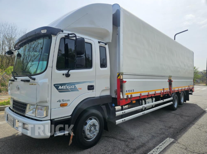 현대 메가트럭 280 후축 윙바디 5톤 수동 - 중고 트럭 매물 이미지