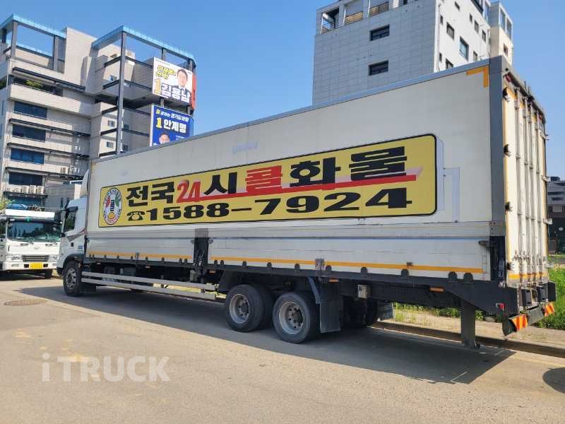 현대 파비스 325 후축 윙바디 8.5톤 오토 - 중고 트럭 매물 이미지