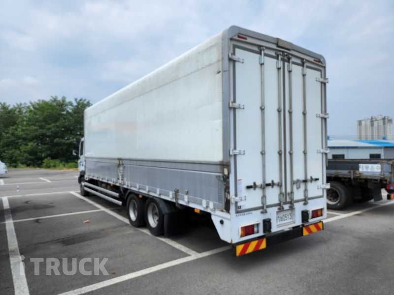 현대 메가트럭 235 후축 윙바디 4.5톤 수동 3