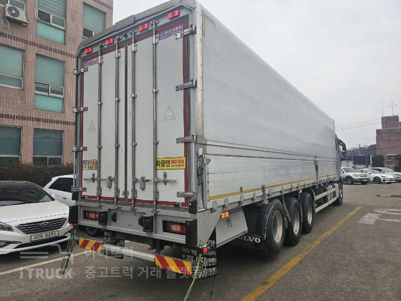 FH 500 후축 윙바디 21톤 오토