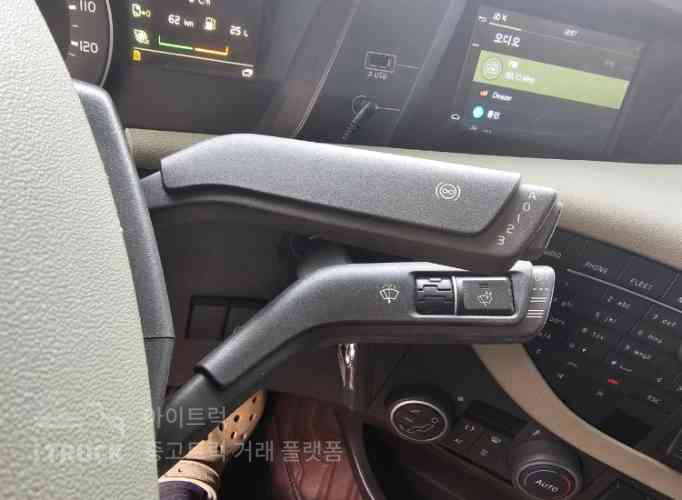 FH 500 후축 윙바디 21톤 오토