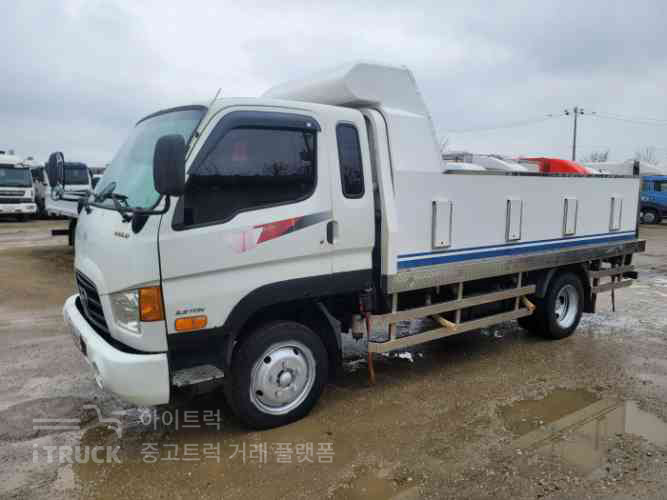 활어차 이마이티 2.5톤 8개 - 중고 트럭 매물 이미지