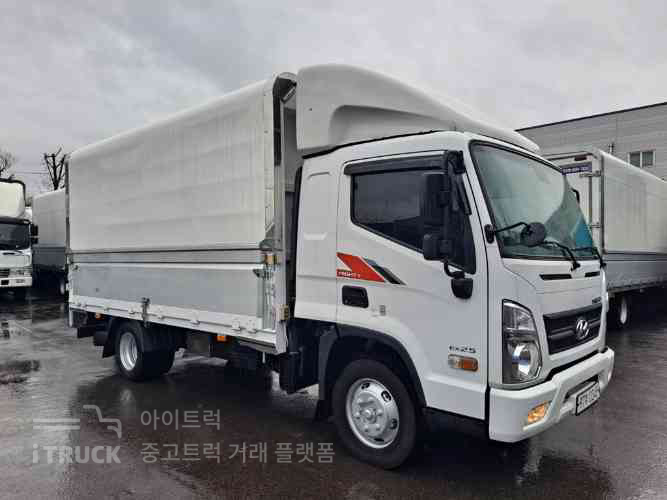 올뉴마이티 2.5톤 윙바디 슈퍼캡 - 중고 트럭 매물 이미지