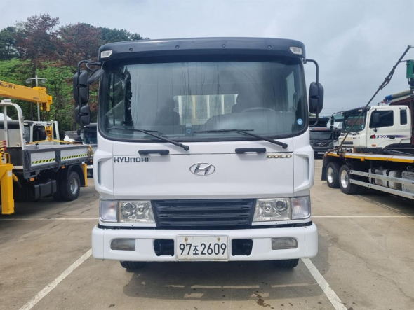현대 메가트럭 250 카고 5톤 수동